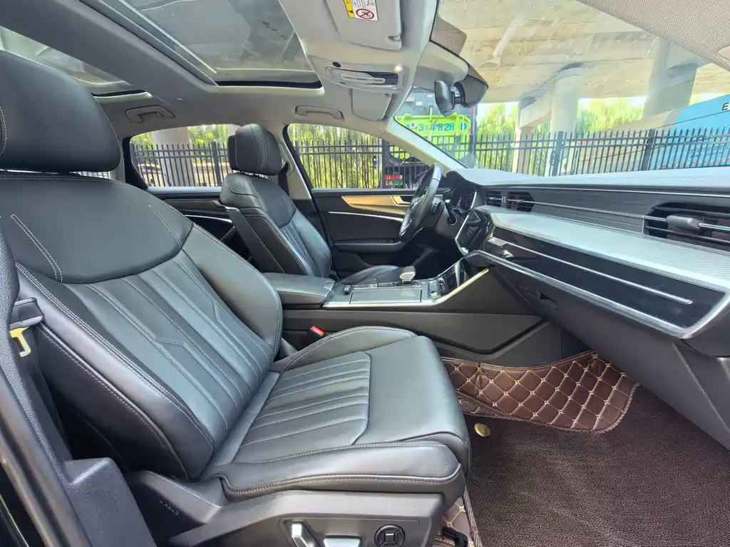 Audi A6L — миниатюра 12