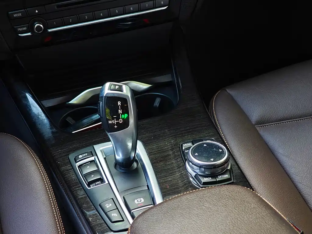 BMW X4 — миниатюра 12