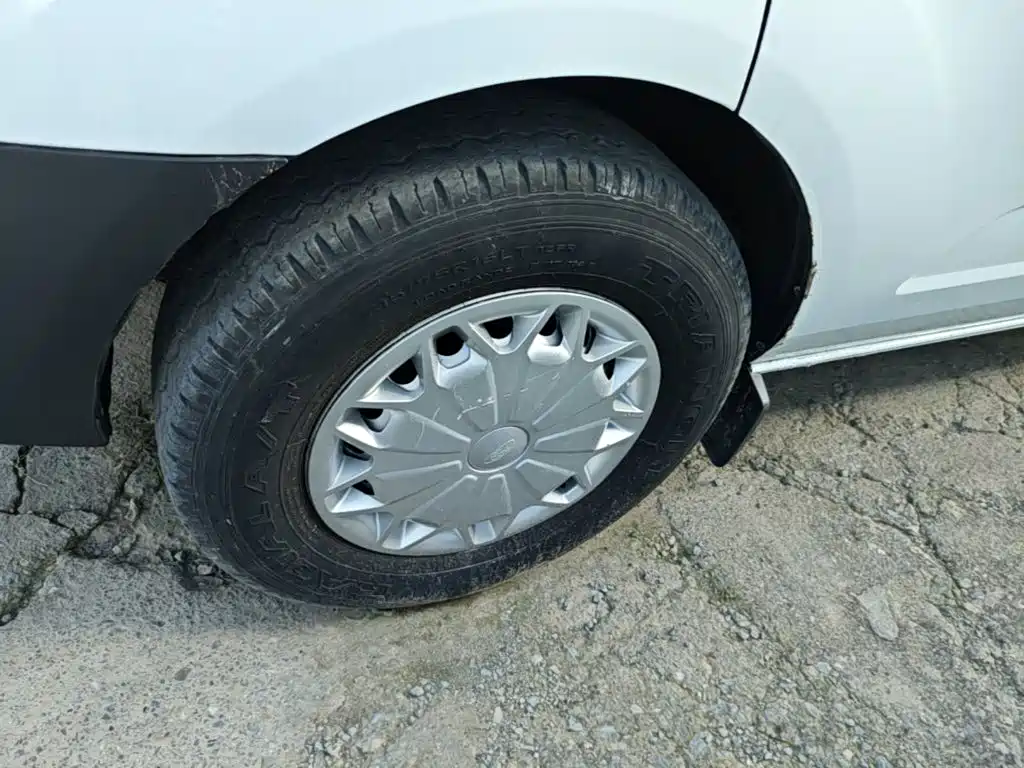 Hyundai Santa Fe Classic — миниатюра 23