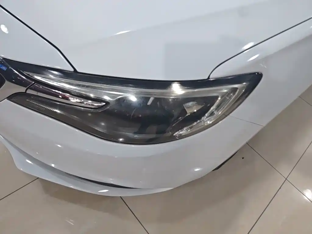 Buick Excelle — миниатюра 24