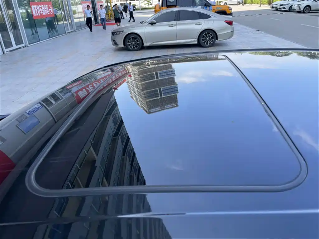 Toyota Avalon — миниатюра 9