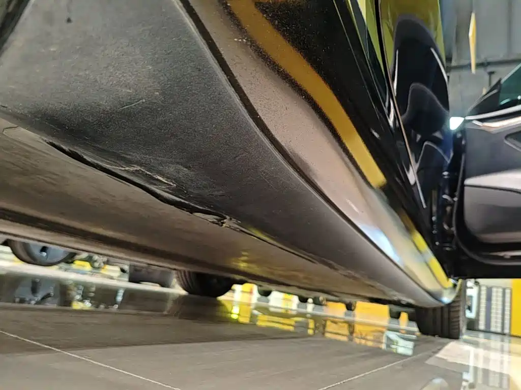 Tesla Model 3 — миниатюра 21