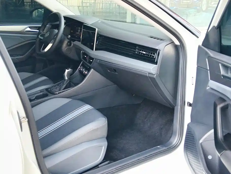 Volkswagen Sagitar — миниатюра 8