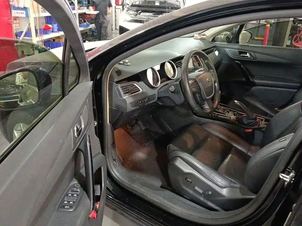 Peugeot 508 — миниатюра 12
