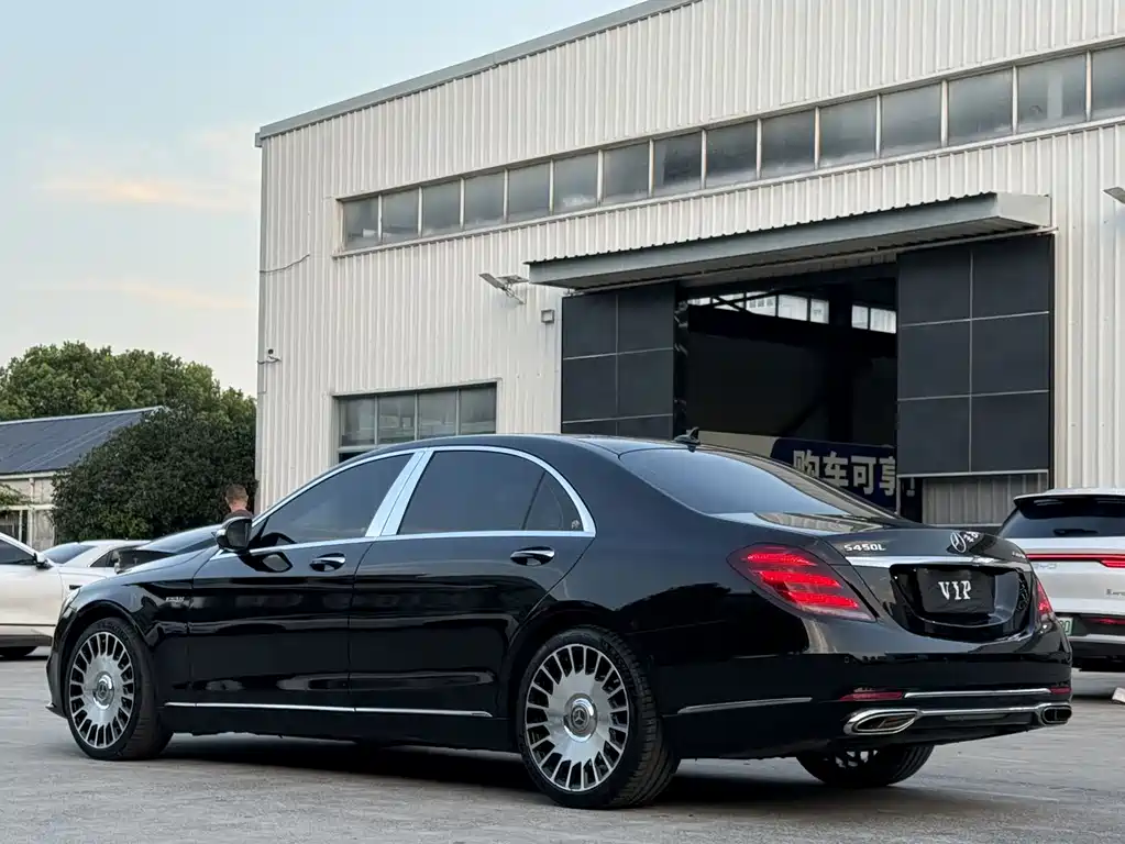Mercedes-Benz S-Class — миниатюра 7