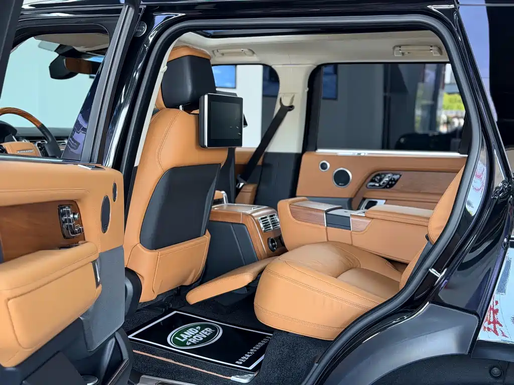 Land Rover Range Rover — миниатюра 11