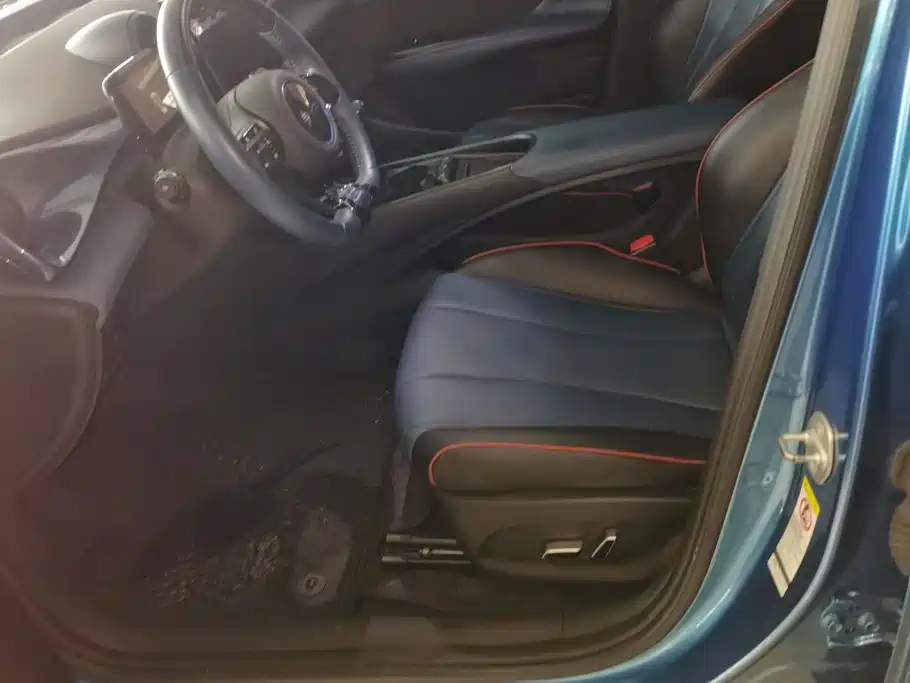BYD Dolphin — миниатюра 9