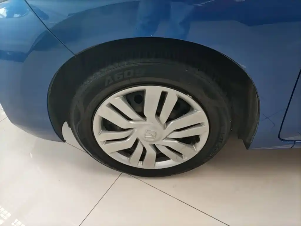 Honda Fit — миниатюра 23