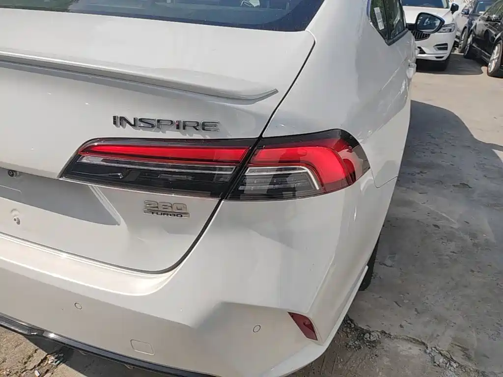 Honda Inspire — миниатюра 8
