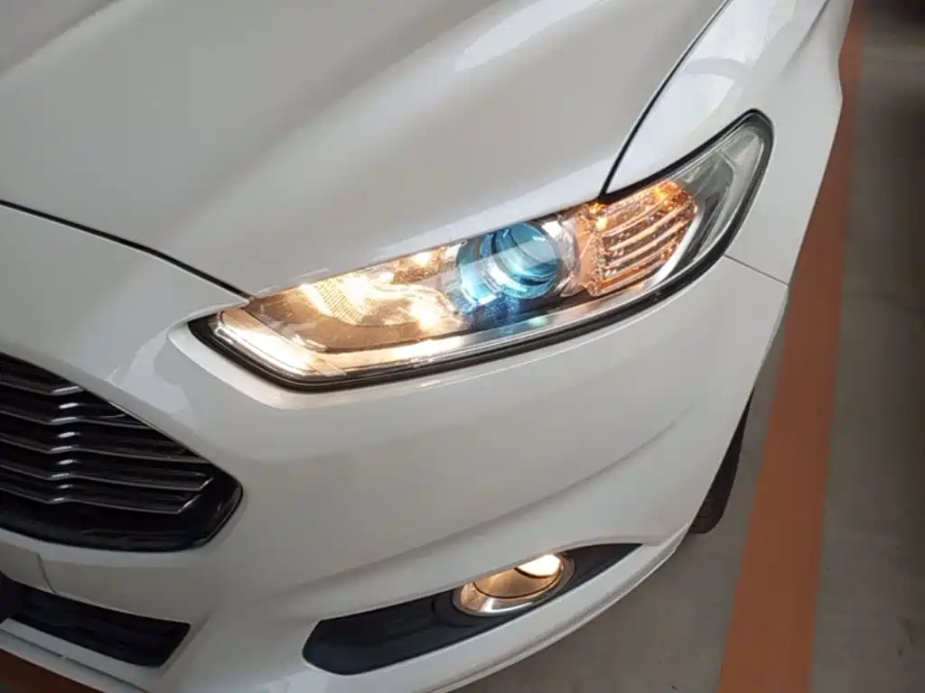 Ford Mondeo — миниатюра 24