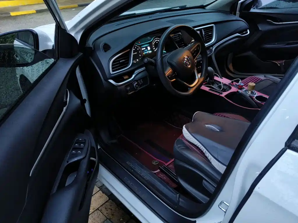 Buick Excelle — миниатюра 12