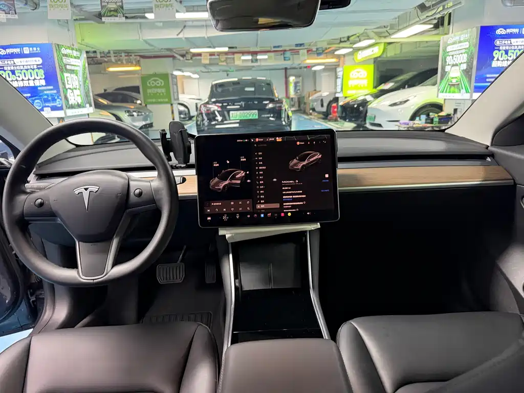 Tesla Model 3 — фотографии объявления, Фото 17