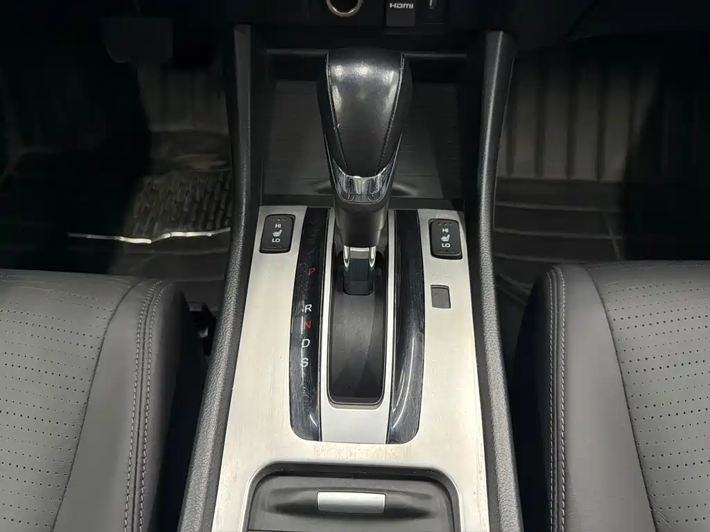 Honda Jade — миниатюра 7