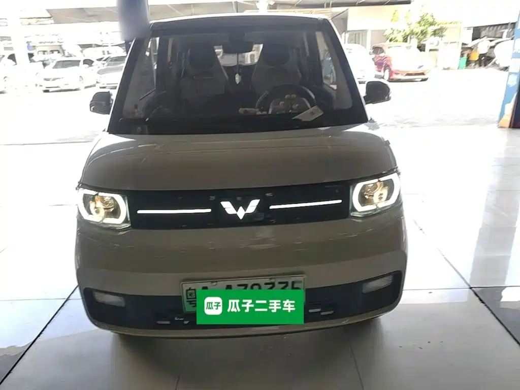 Wuling MINIEV — миниатюра 3
