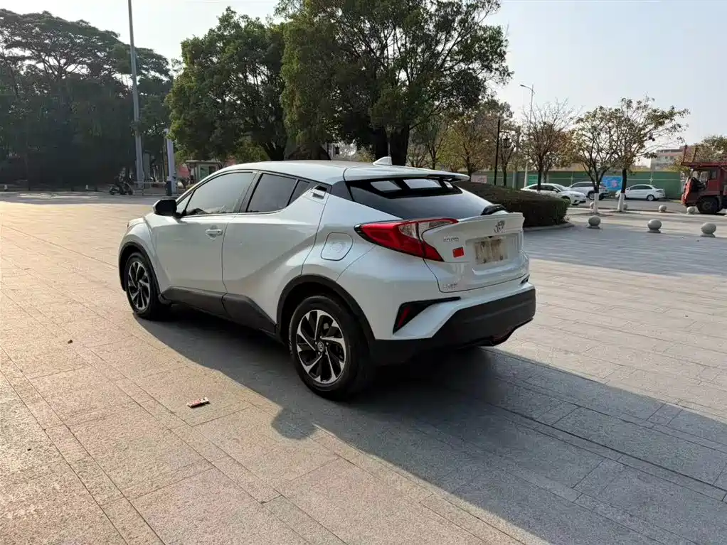 TOYOTA IZOA