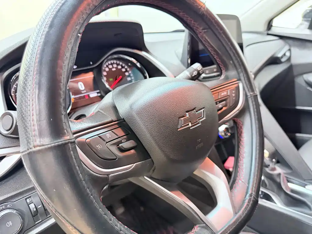 Chevrolet Volando — миниатюра 17