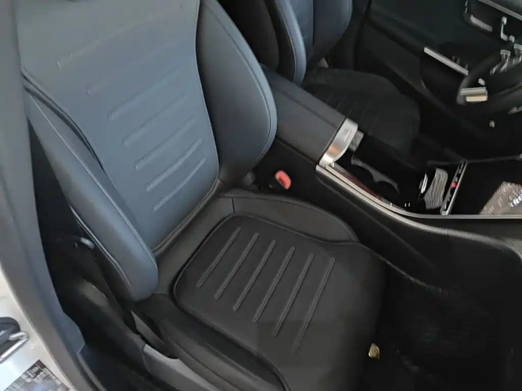Mercedes-Benz C-Class — миниатюра 25