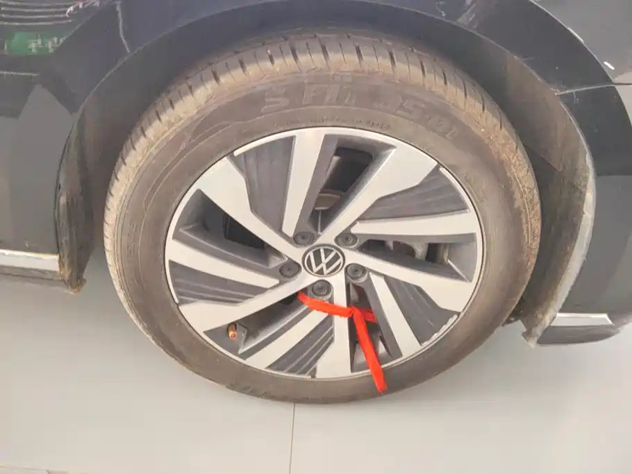 Volkswagen Magotan PHEV — миниатюра 6
