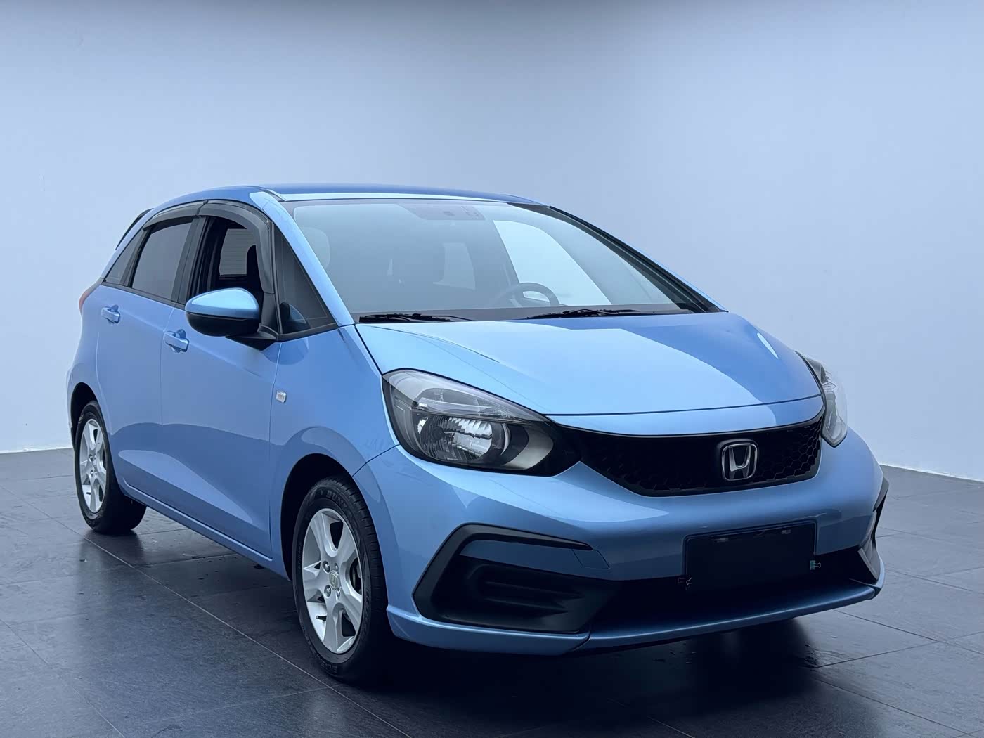 Honda Fit 1.5 л 2022 г. Голубой, пробег 22000 км