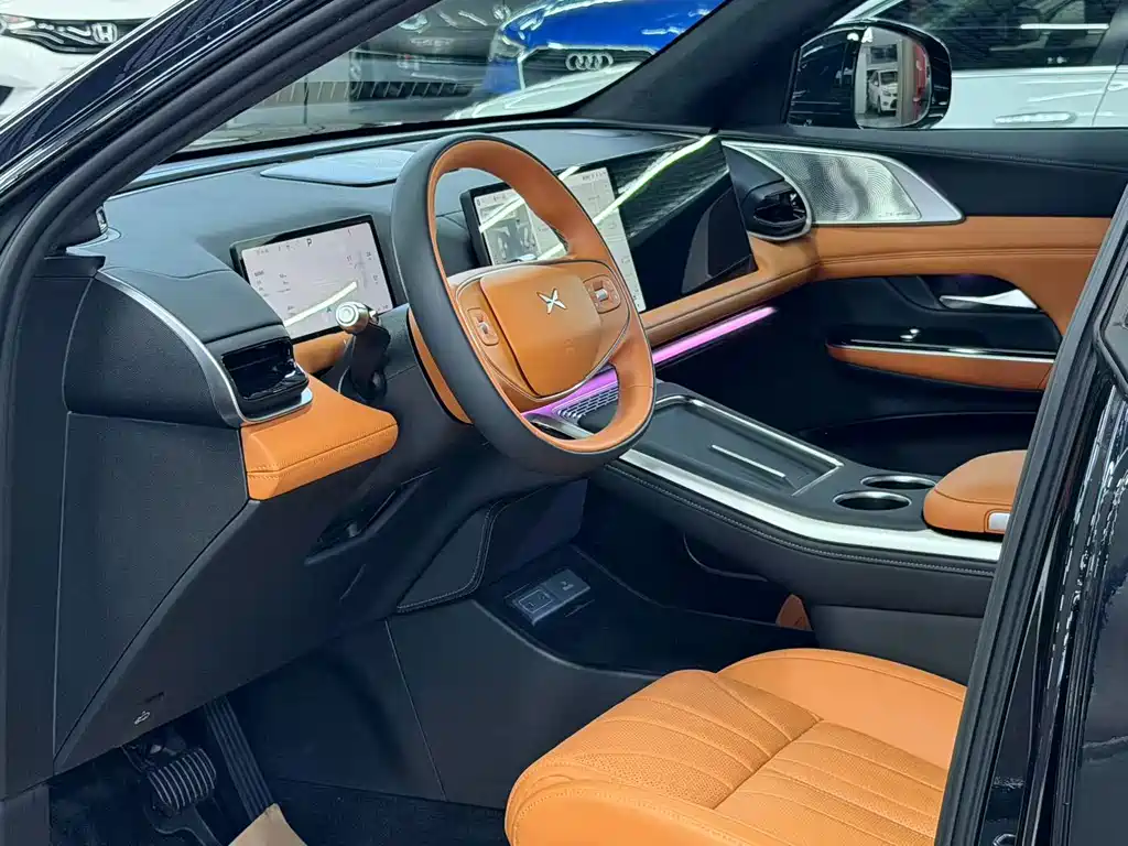 XPeng G9 — миниатюра 7