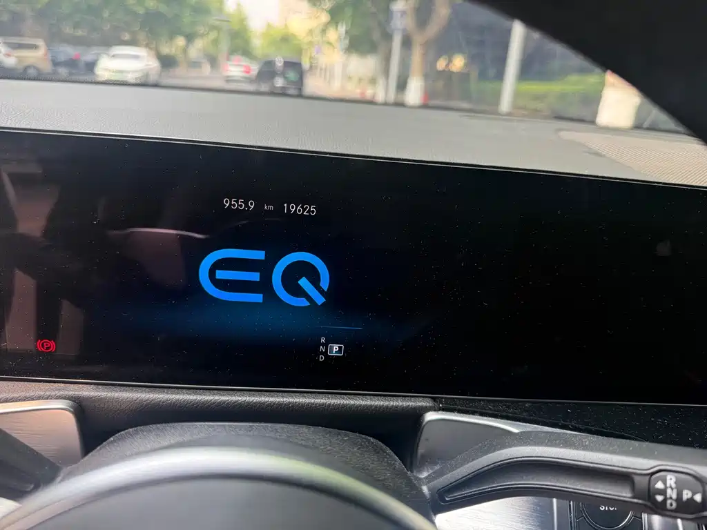 Mercedes-Benz EQB 2023 EQB 350 4MATIC