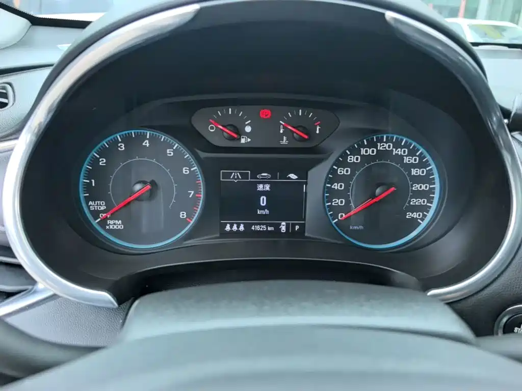 Chevrolet Malibu XL — миниатюра 12