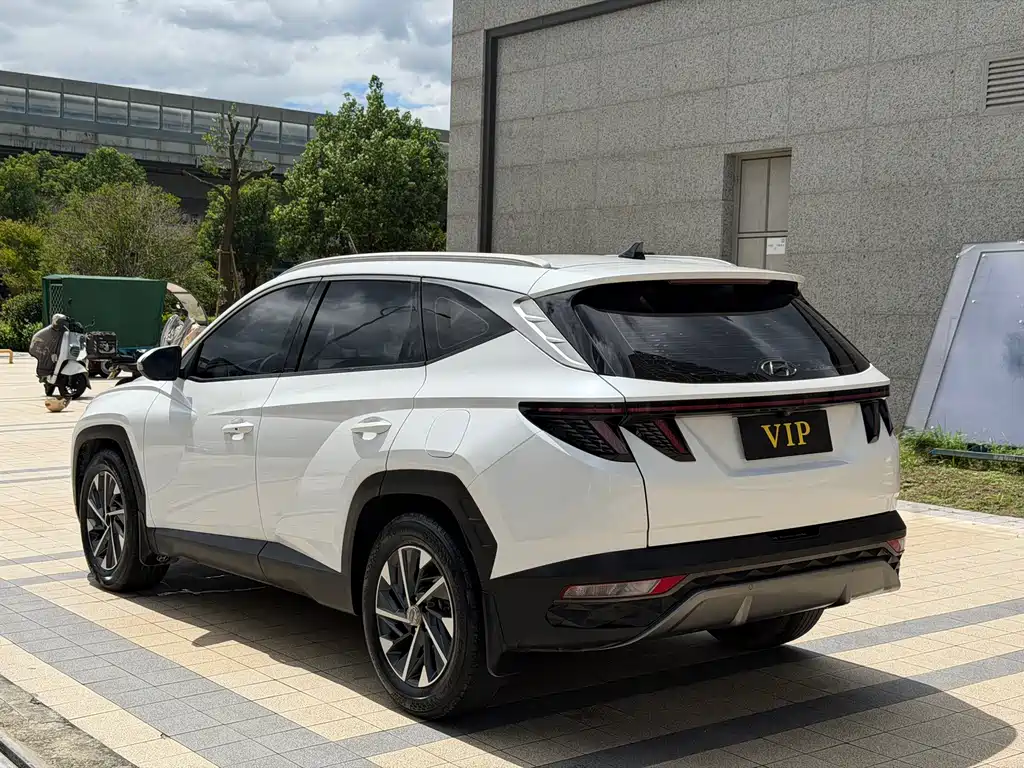 Hyundai Tucson — миниатюра 8
