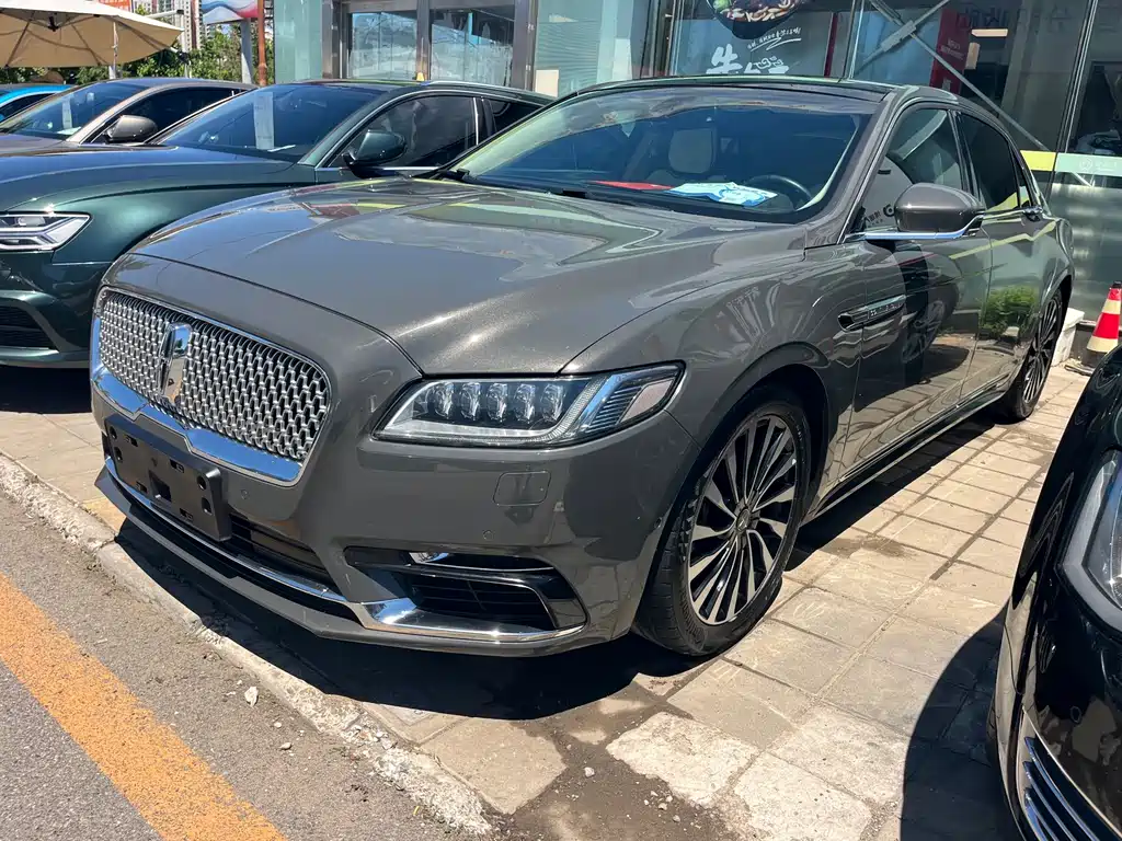 Lincoln Continental 2017