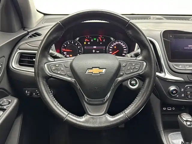 Chevrolet Equinox — миниатюра 10