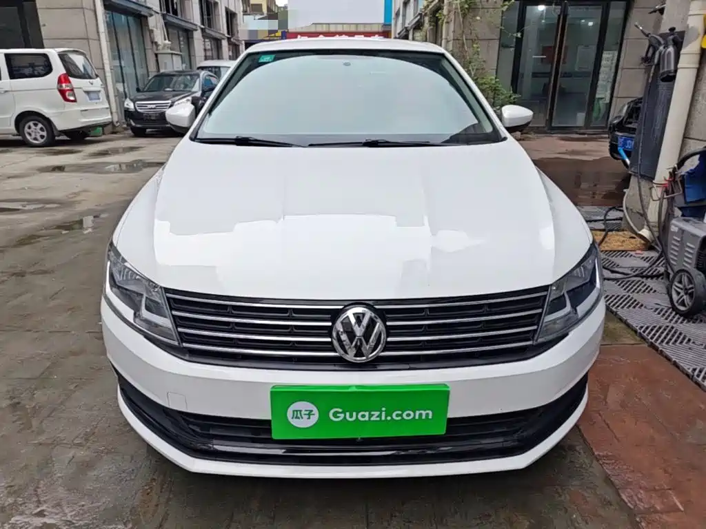 Volkswagen Lavida — миниатюра 3