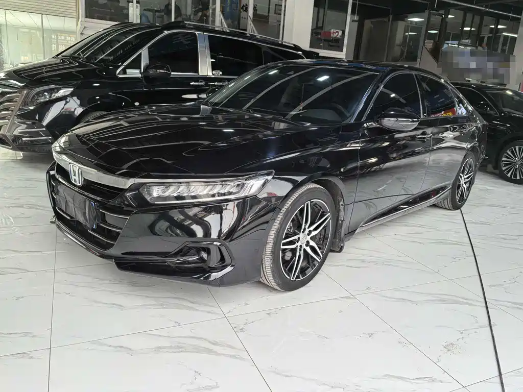Honda Accord 2022 Sharp Hybrid 2.0L Night Vision · Sharp Smart Edition