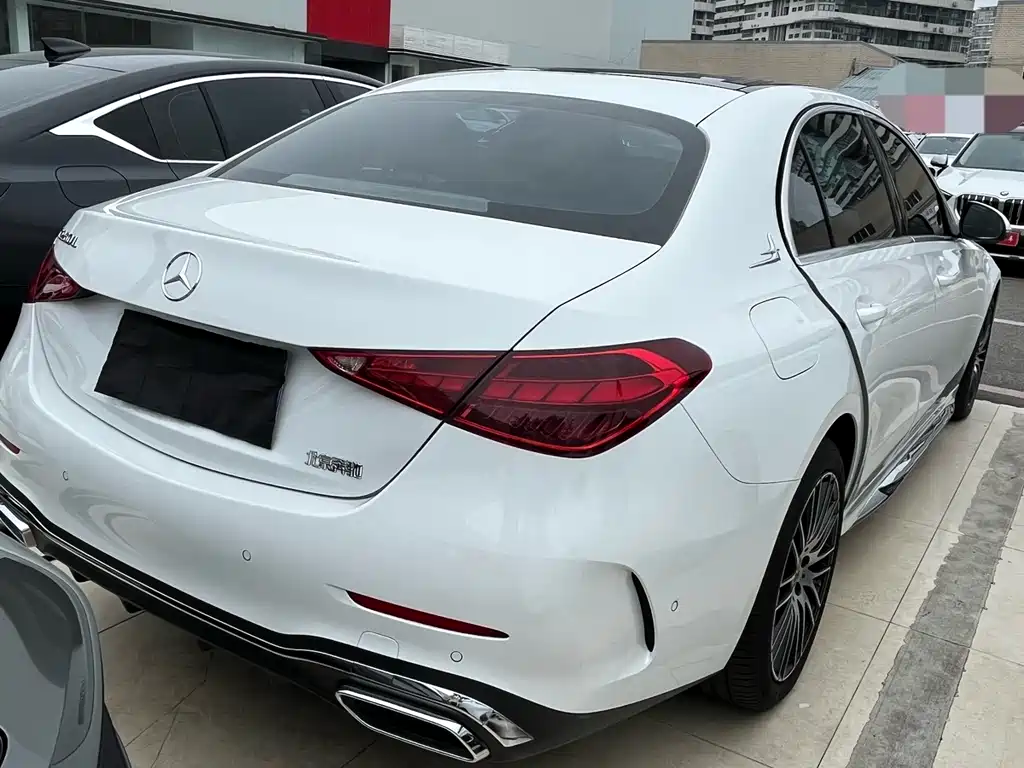 Mercedes-Benz C-Class — миниатюра 5