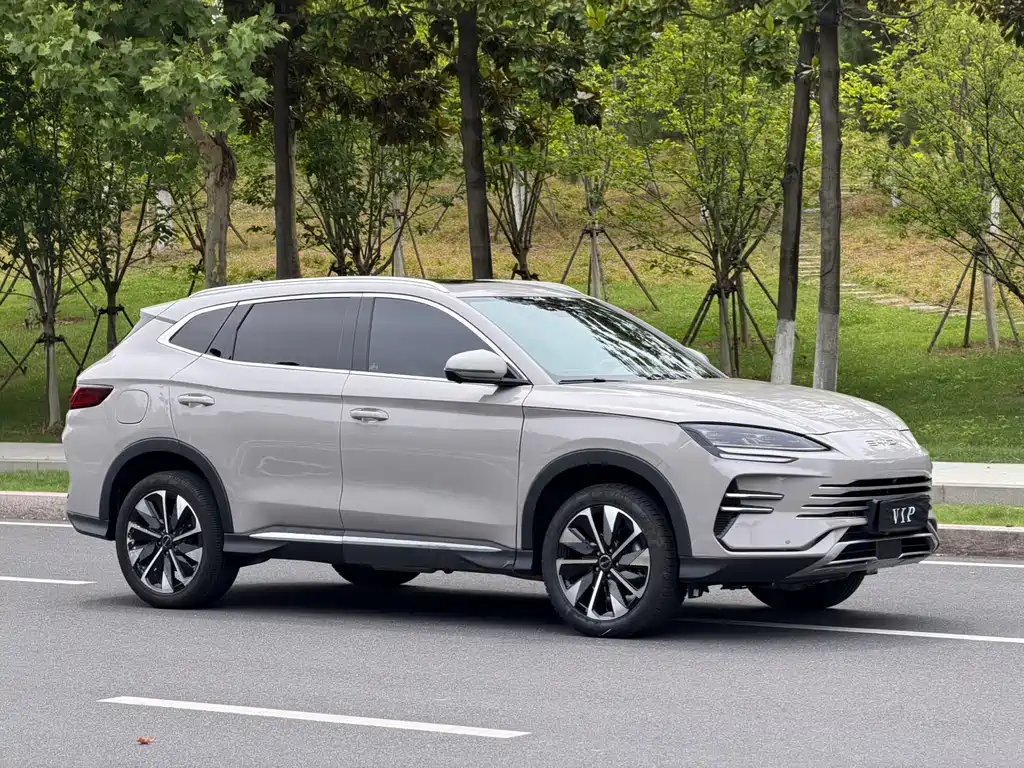 BYD Song Plus PLUS 2025 DM-i 112KM Luxury