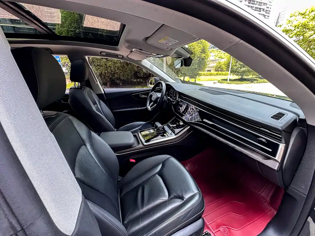 Audi Q8 2019 55 TFSI Luxury