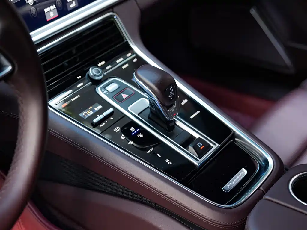 Porsche Panamera — миниатюра 20