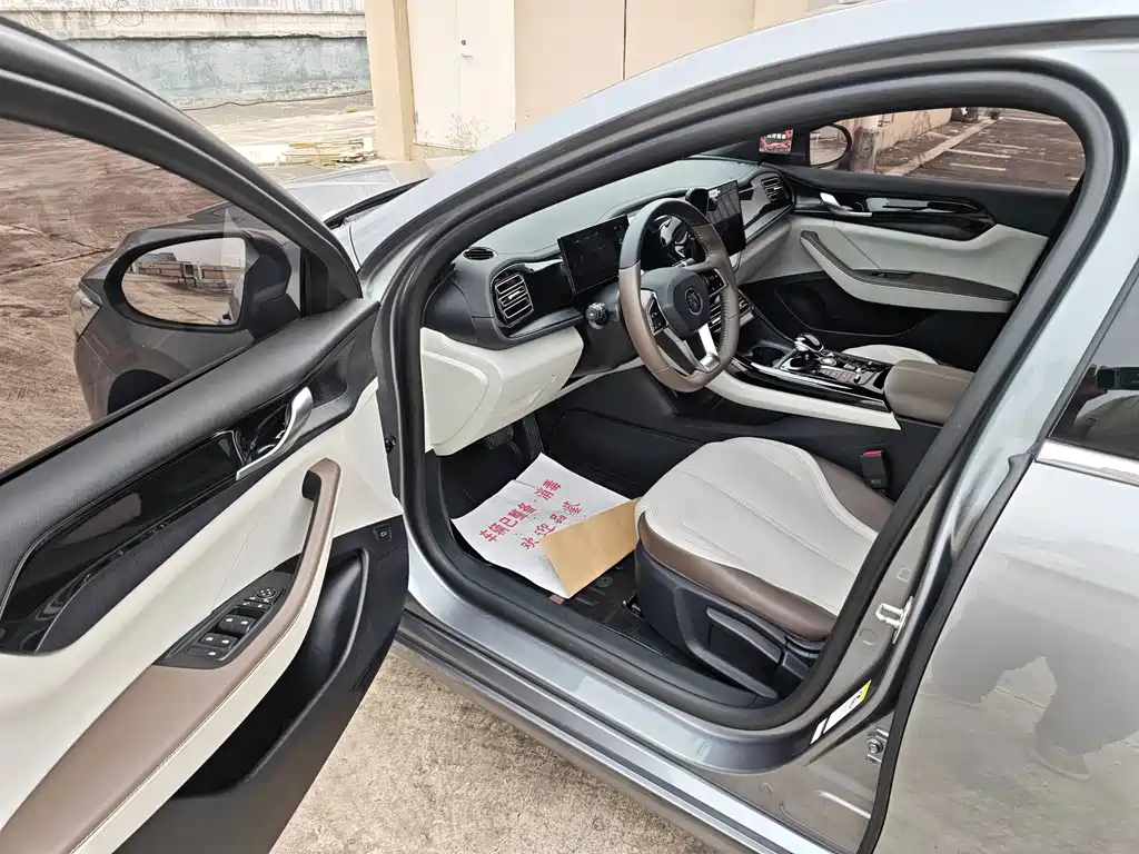 BYD Qin PLUS — миниатюра 7