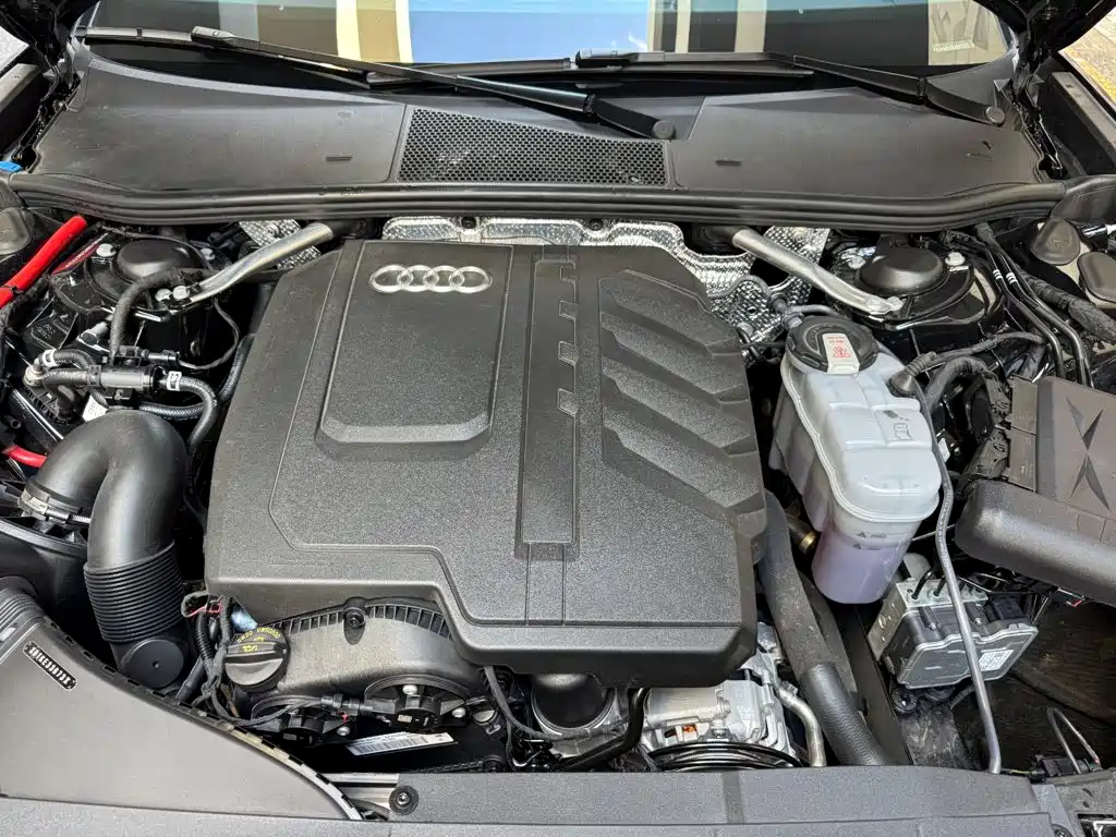 Audi A6L — миниатюра 7