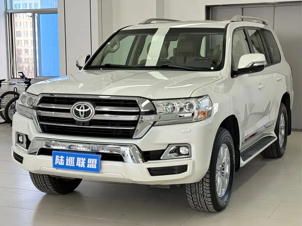 Toyota Land Cruiser 2020
