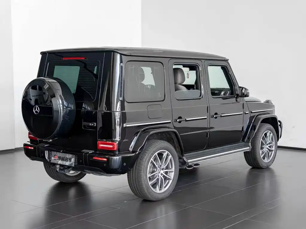 Mercedes-Benz G-Class — миниатюра 13