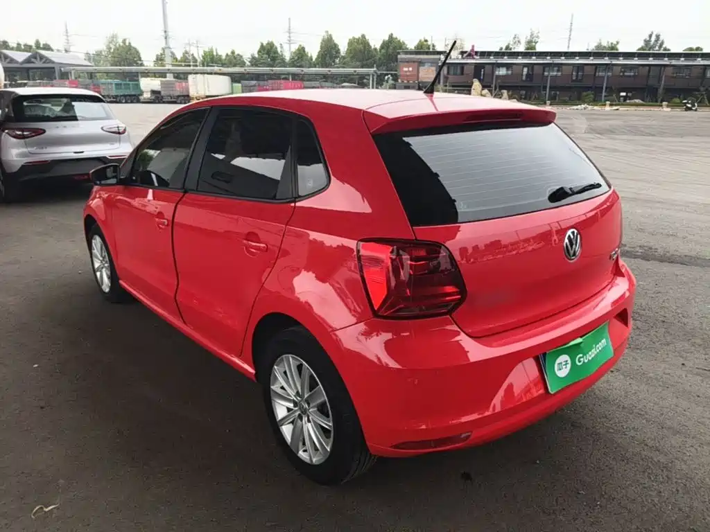 Volkswagen Polo — миниатюра 5