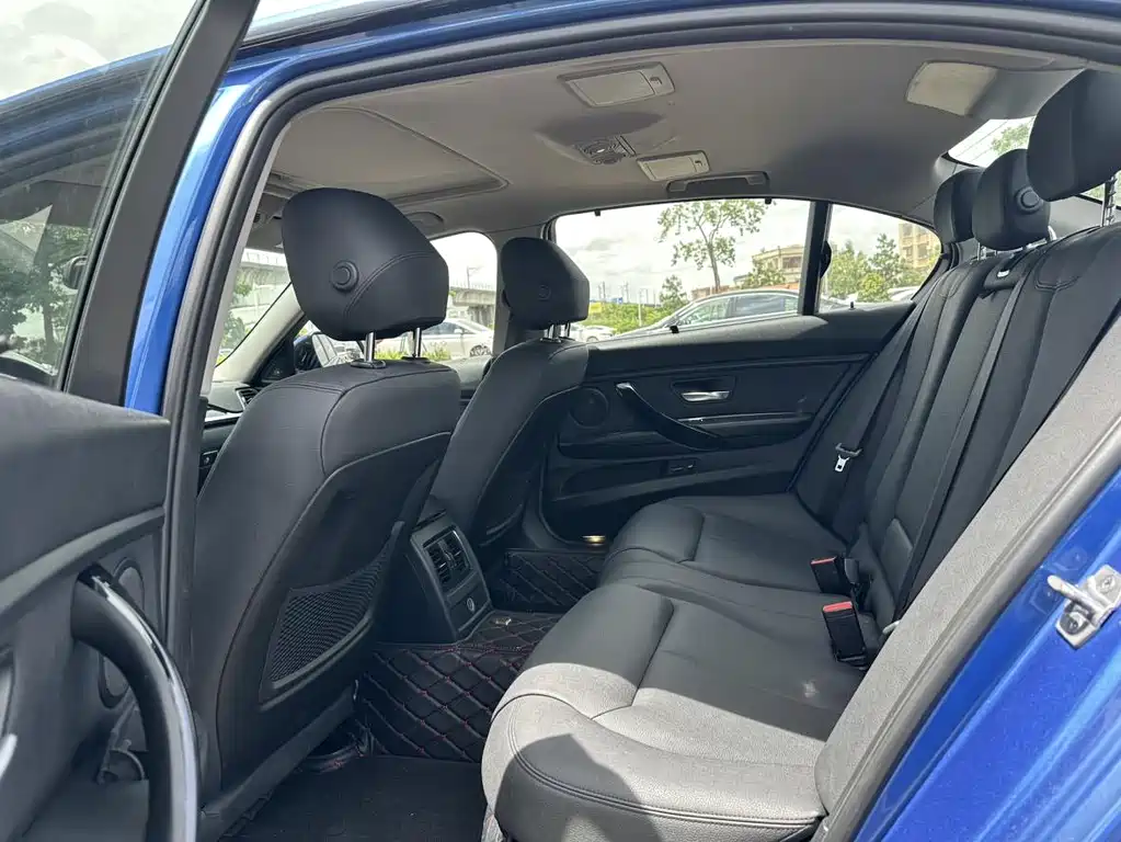 BMW 3 Series — миниатюра 9
