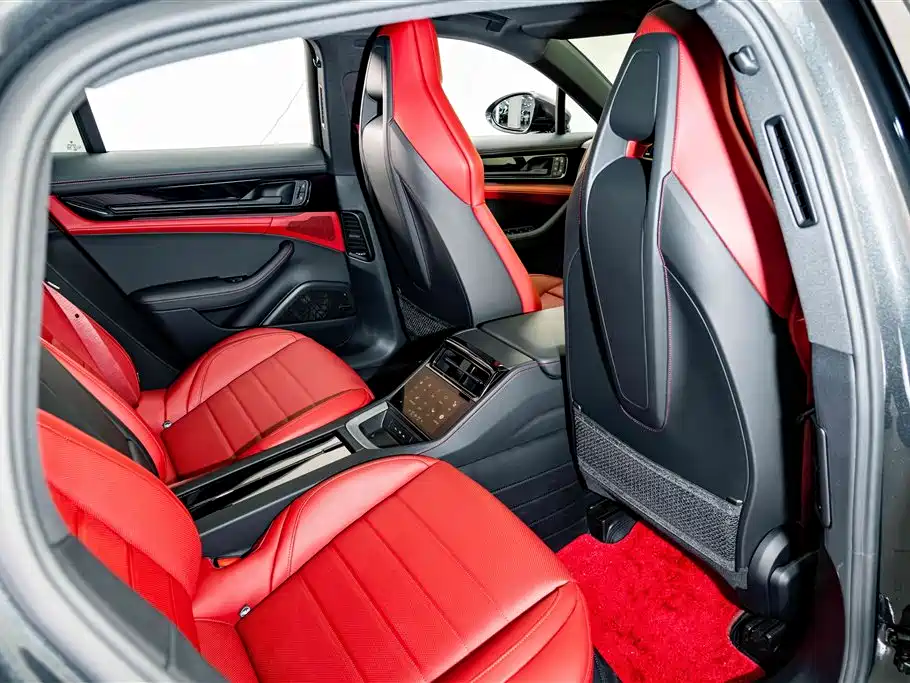 Porsche Panamera — миниатюра 22
