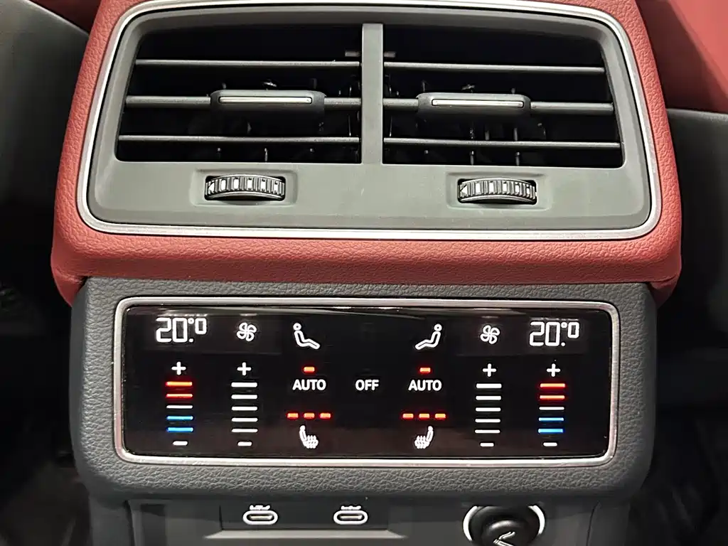 Audi A7L — миниатюра 19