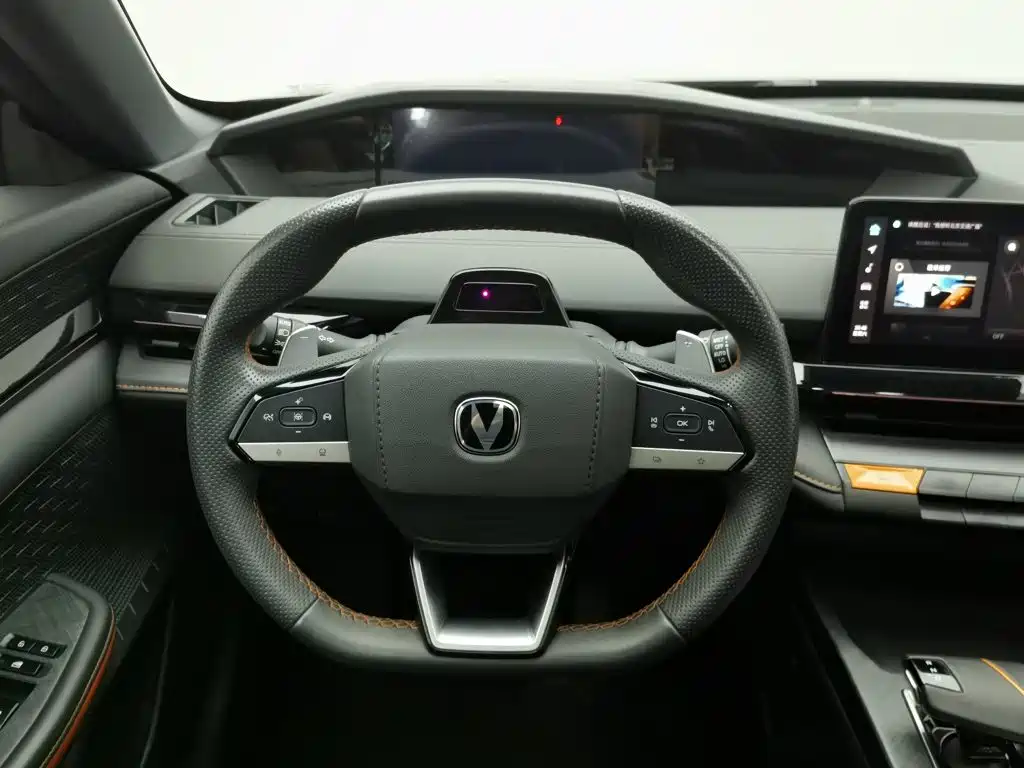 Changan UNI-V — миниатюра 11