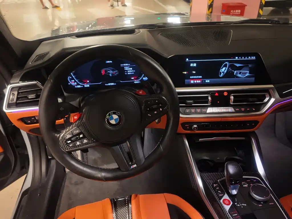 BMW M4 2021 M4