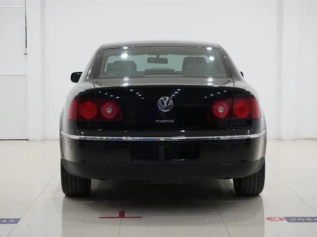 Volkswagen Phaeton — миниатюра 5