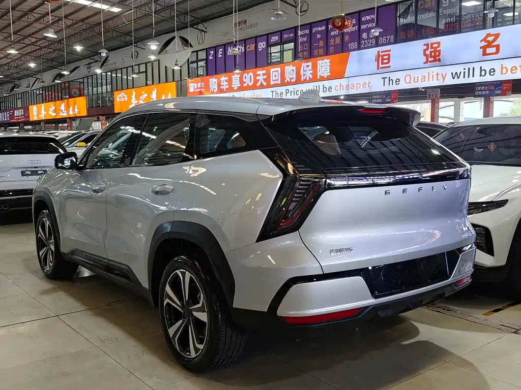 Geely Boyue L L 2025 1.5TD DCT