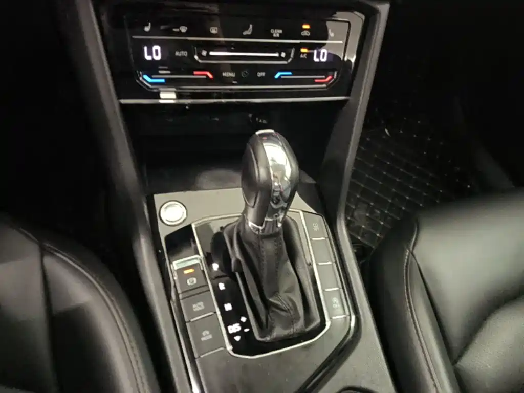 Volkswagen Tharu — миниатюра 14