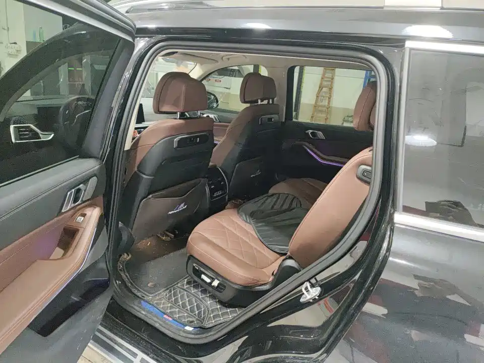 BMW X7 — миниатюра 5
