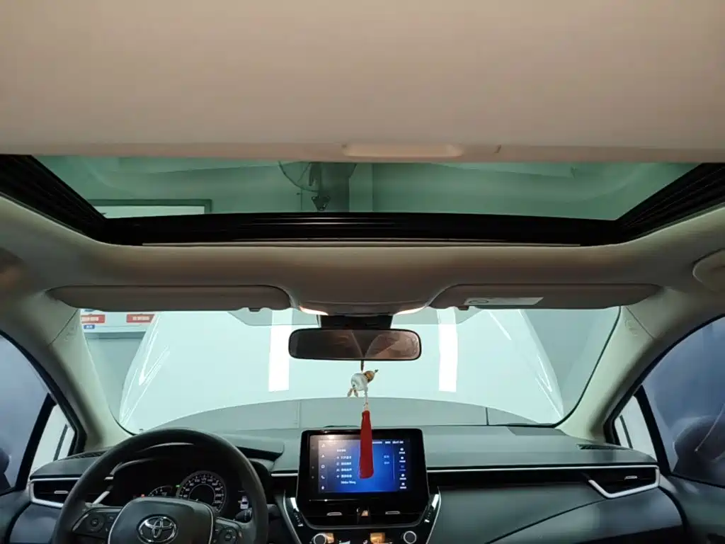 Toyota Corolla — миниатюра 18